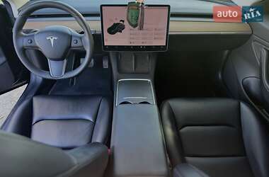 Седан Tesla Model 3 2019 в 