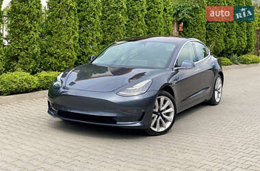 Седан Tesla Model 3 2018 в Хмельницком