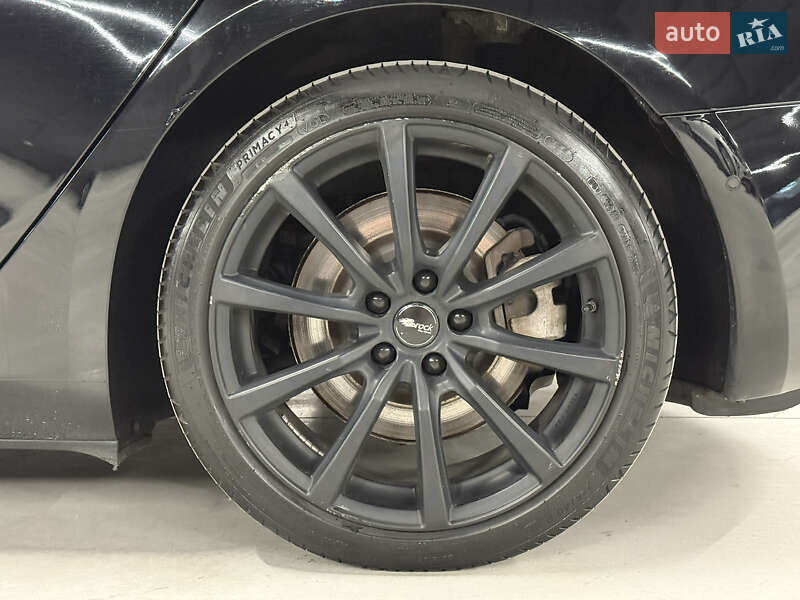 Седан Tesla Model 3 2019 в Владимире