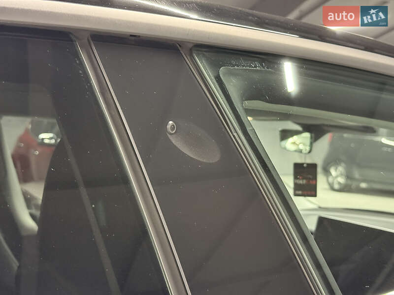 Седан Tesla Model 3 2019 в Владимире