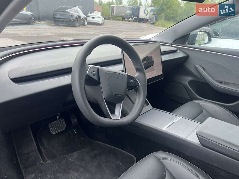 Седан Tesla Model 3 2024 в Рівному