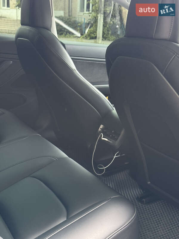 Седан Tesla Model 3 2018 в Каменец-Подольском