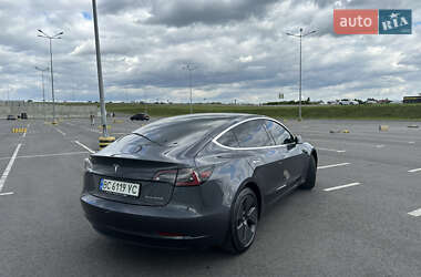 Седан Tesla Model 3 2018 в 
