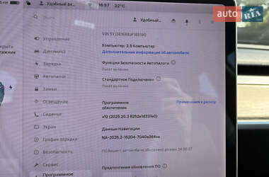 Седан Tesla Model 3 2018 в 