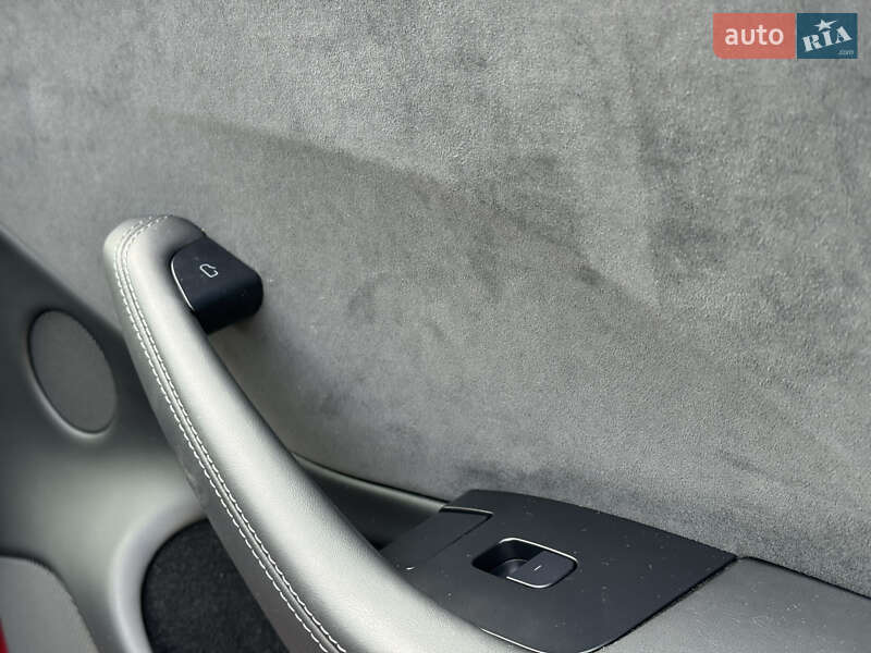 Седан Tesla Model 3 2024 в Стрые