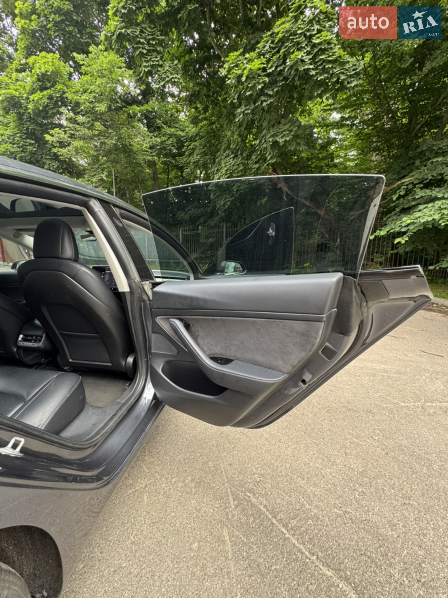 2018 Tesla Model 3 - мініатюра 13