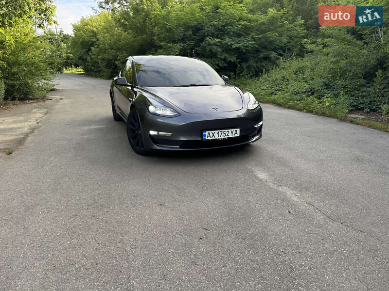 Седан Tesla Model 3 2021 в Харькове