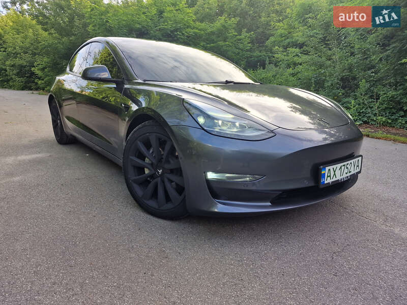 Седан Tesla Model 3 2021 в Харькове