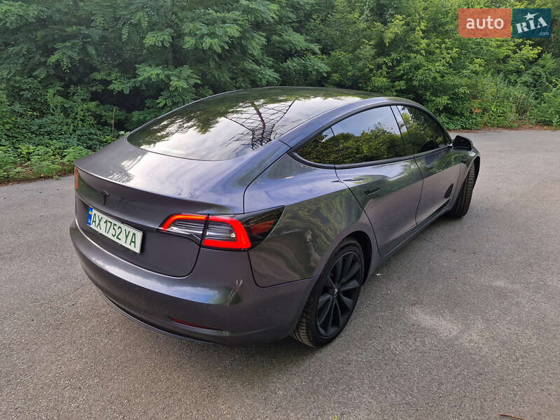 Седан Tesla Model 3 2021 в Харькове