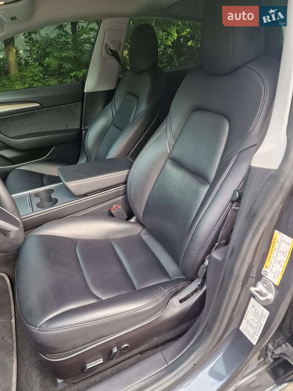 Седан Tesla Model 3 2021 в Харькове