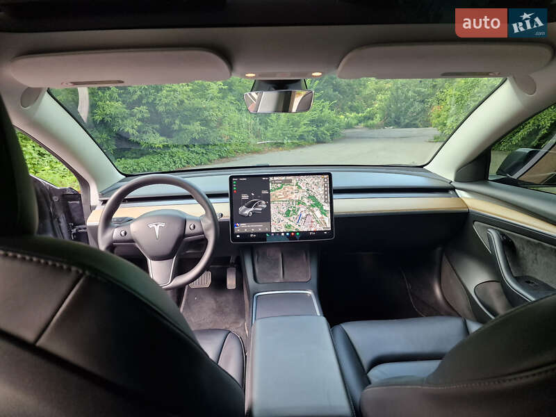 Седан Tesla Model 3 2021 в Харькове