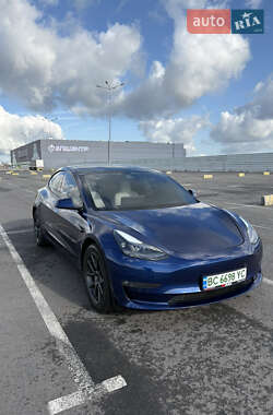Седан Tesla Model 3 2019 в 