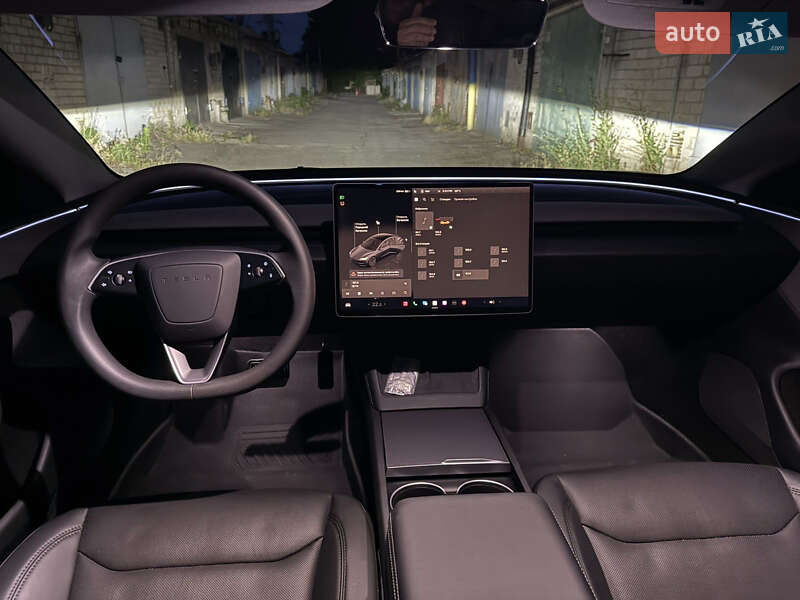Седан Tesla Model 3 2024 в Запорожье