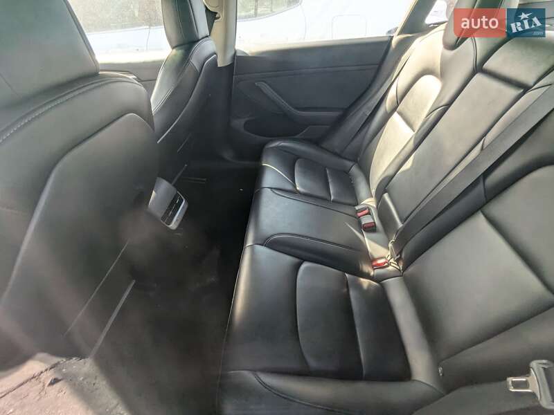 Седан Tesla Model 3 2022 в Киеве фото 2 Седан Tesla Model 3 2022 в Киеве