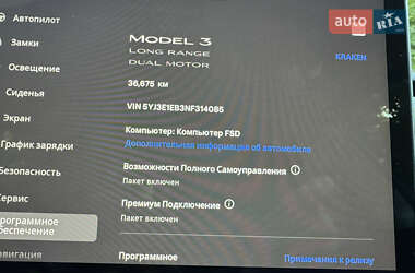 Седан Tesla Model 3 2022 в 