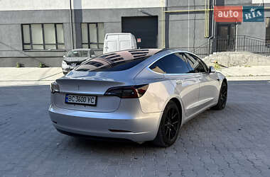 Седан Tesla Model 3 2018 в 