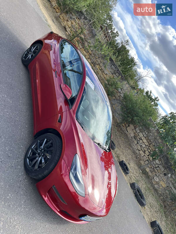 Седан Tesla Model 3 2019 в Одессе