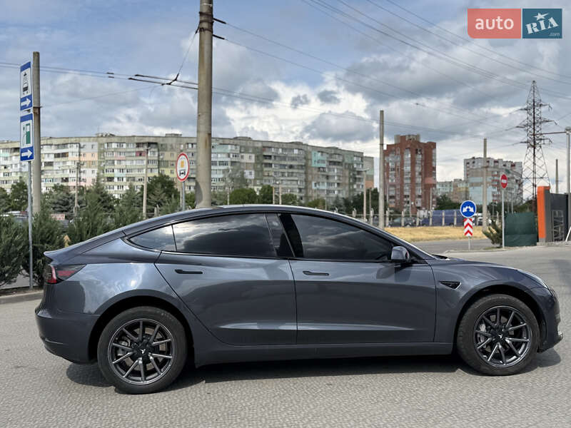 Седан Tesla Model 3 2019 в Полтаве