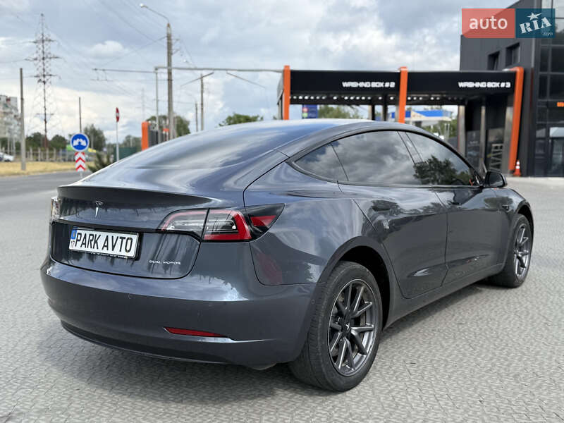 Седан Tesla Model 3 2019 в Полтаве