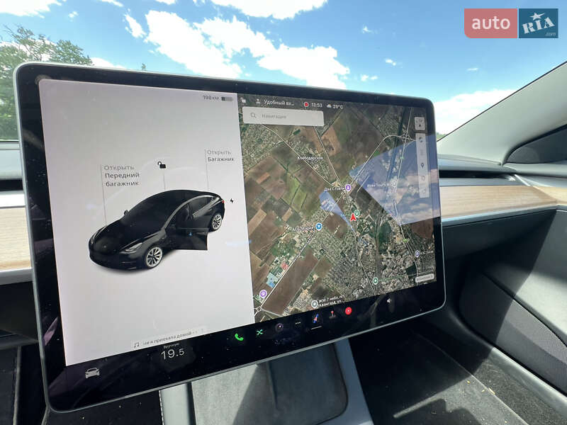 Седан Tesla Model 3 2021 в Одесі