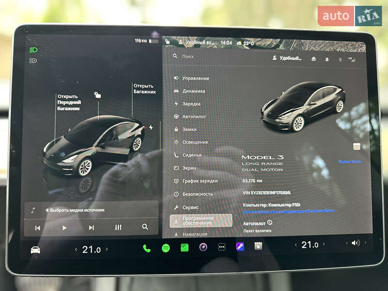 Седан Tesla Model 3 2022 в Чернигове