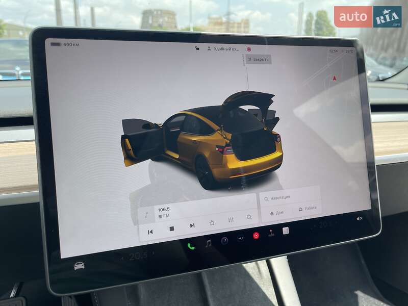 Седан Tesla Model 3 2023 в Киеве