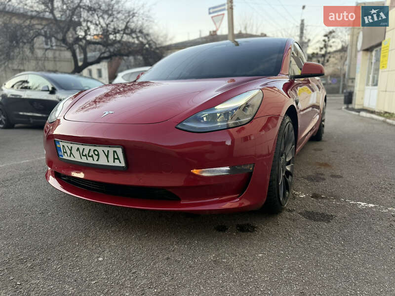 Седан Tesla Model 3 2022 в Харкові
