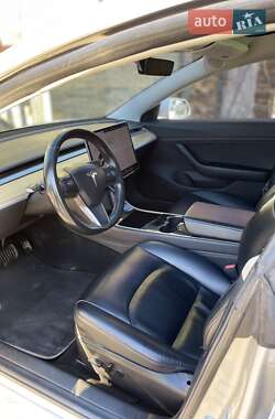 Седан Tesla Model 3 2018 в 