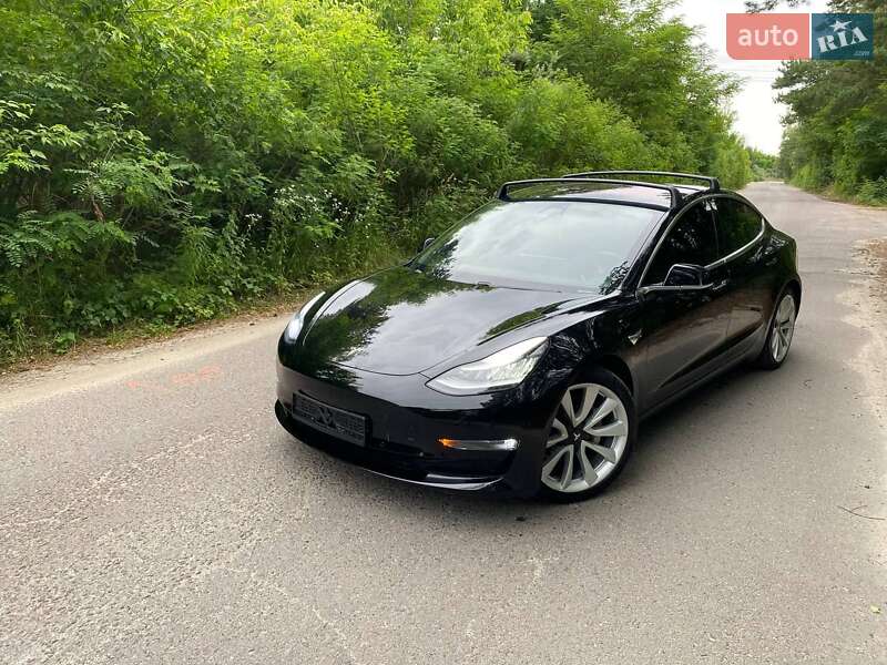 Седан Tesla Model 3 2018 в Ковеле