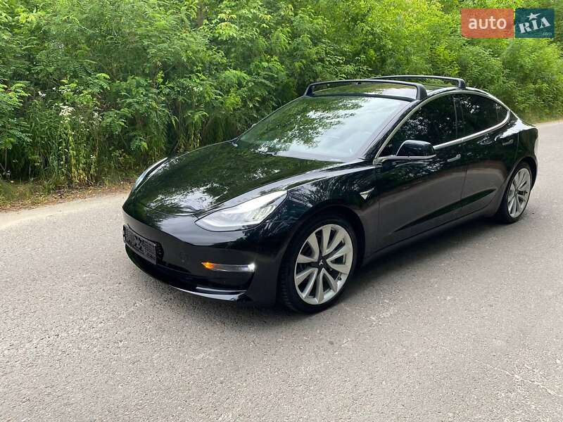 Седан Tesla Model 3 2018 в Ковеле
