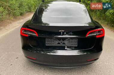 Седан Tesla Model 3 2018 в 