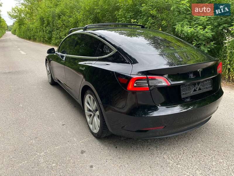 Седан Tesla Model 3 2018 в Ковеле