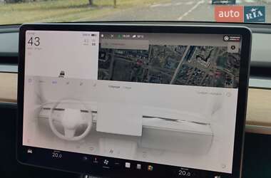 Седан Tesla Model 3 2018 в 