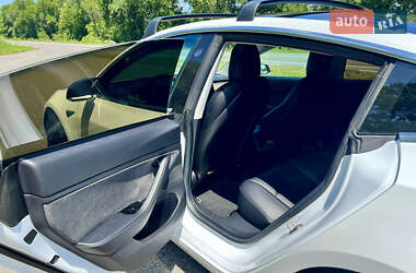 Седан Tesla Model 3 2018 в 