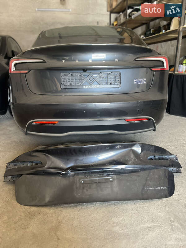 Седан Tesla Model 3 2024 в Харькове