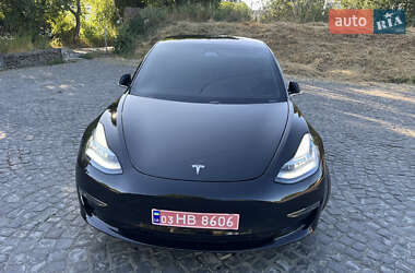 Седан Tesla Model 3 2018 в 