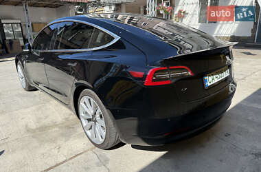 Седан Tesla Model 3 2018 в 