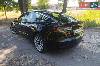 Седан Tesla Model 3 2019 в 