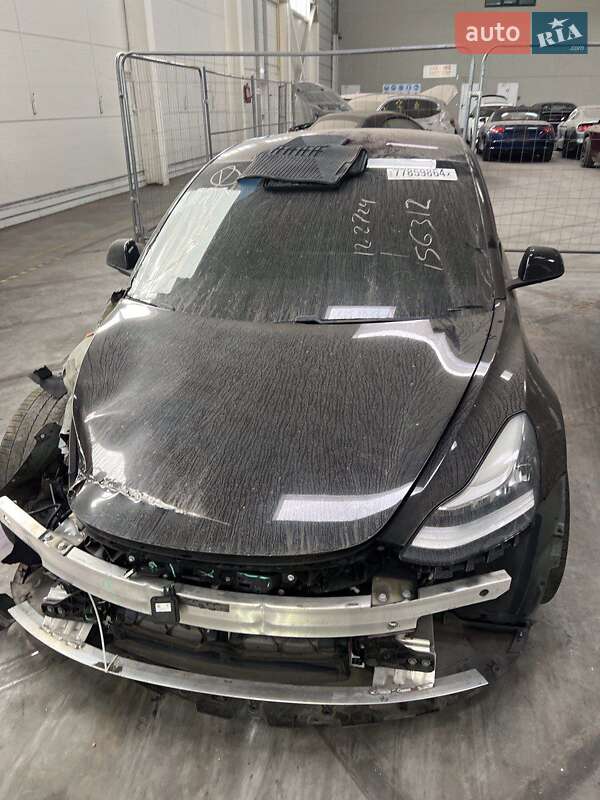 Tesla Model 3 2018