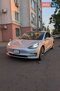 Седан Tesla Model 3 2018 в Одессе