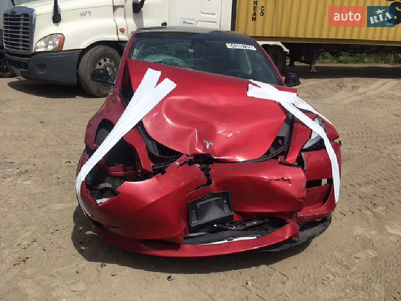 Tesla Model 3 2022