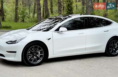 Седан Tesla Model 3 2018 в 