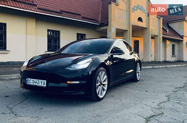 Седан Tesla Model 3 2018 в Жовкві