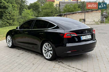 Седан Tesla Model 3 2019 в 