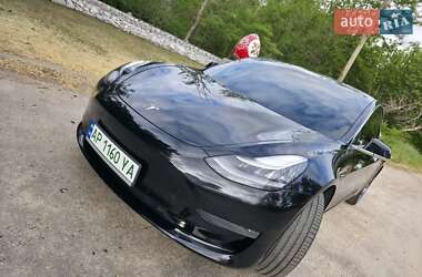 Седан Tesla Model 3 2019 в 