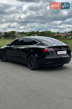 Седан Tesla Model 3 2018 в 