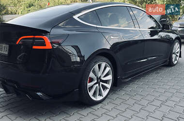 Седан Tesla Model 3 2018 в Хмельницком