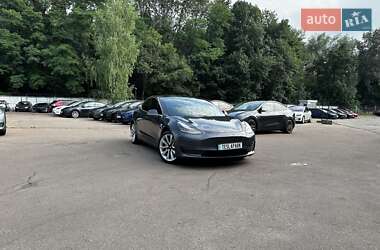 Седан Tesla Model 3 2018 в Киеве