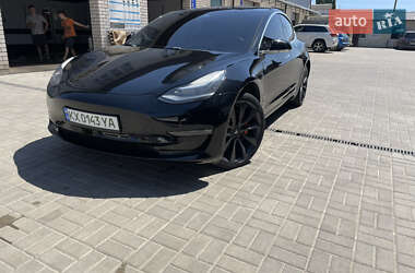 Седан Tesla Model 3 2020 в Харкові