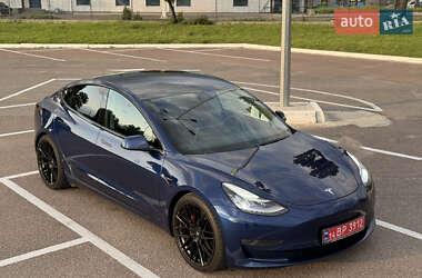 Седан Tesla Model 3 2019 в Житомирі